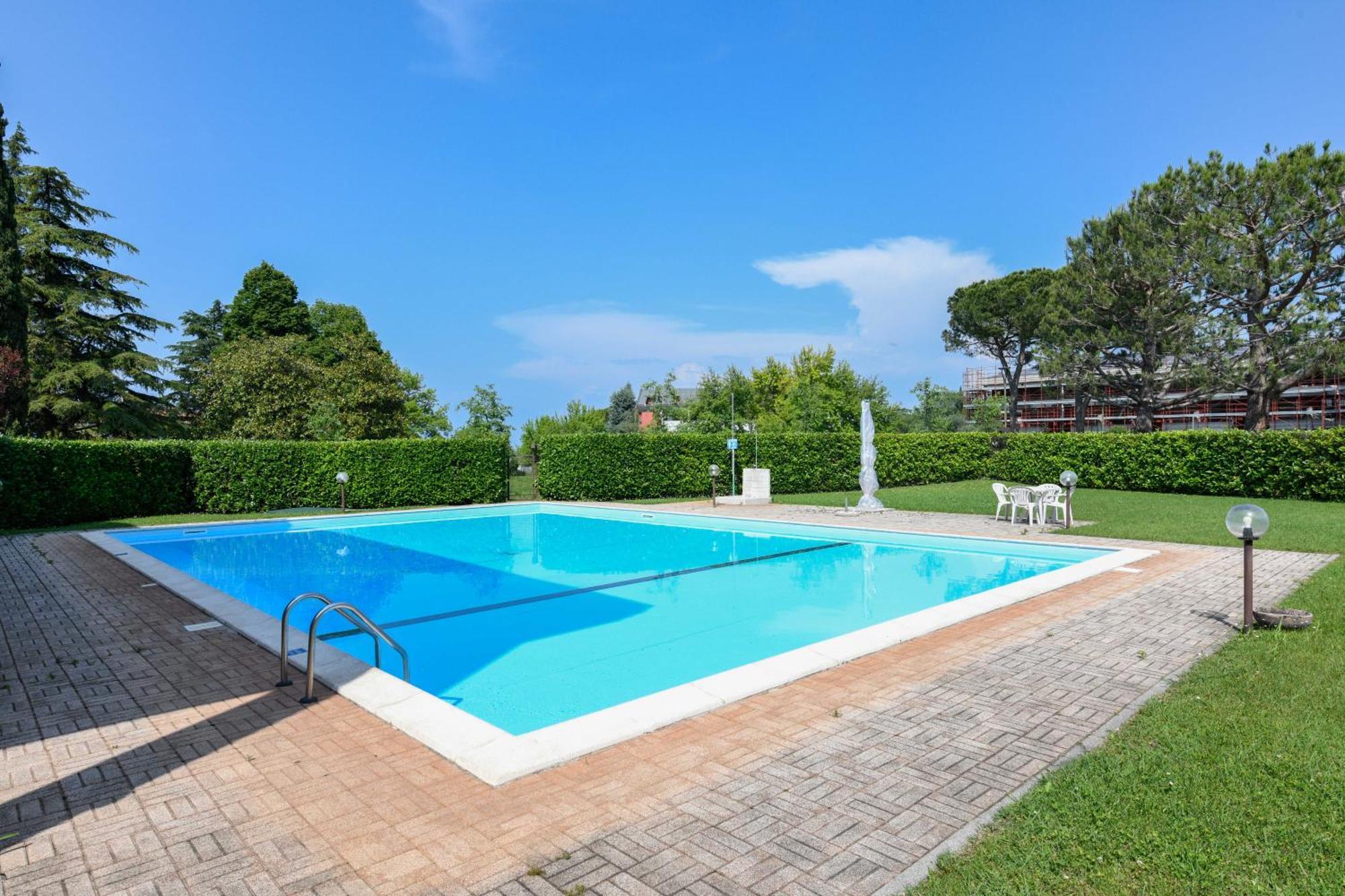 דסנזאנו דל גארדה Breeze Apartment מראה חיצוני תמונה